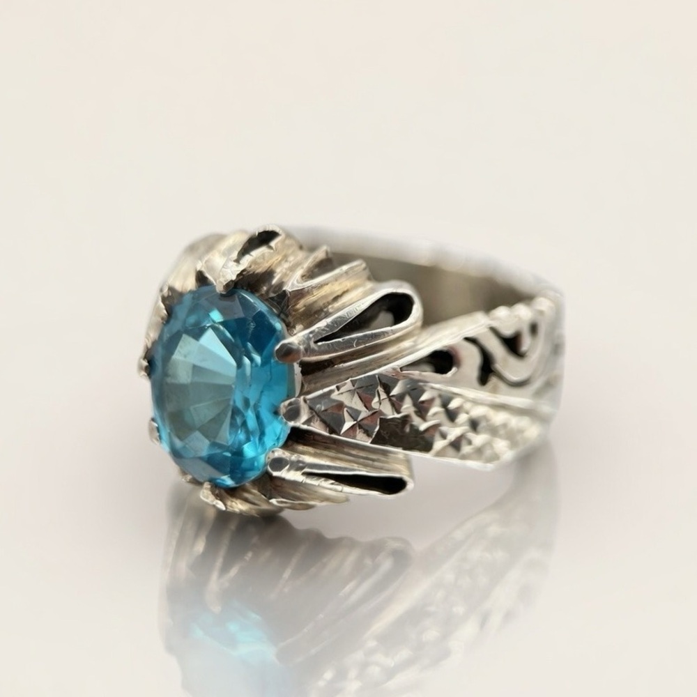 Natural Blue Topaz 925 Sterling Silver Ring